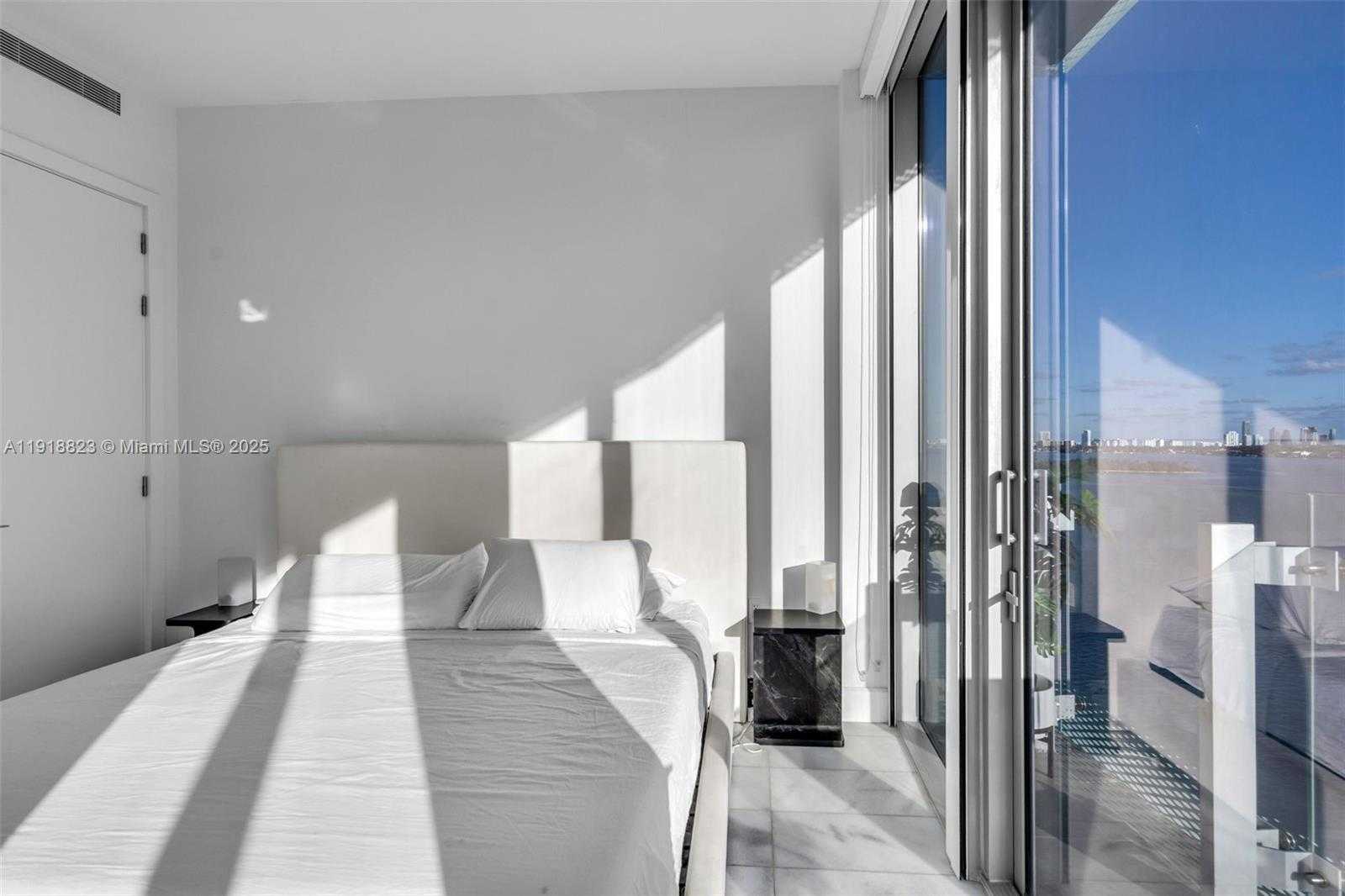 Small Image of 700 NORTH EAST 26TH TER #1004, Miami Number 14