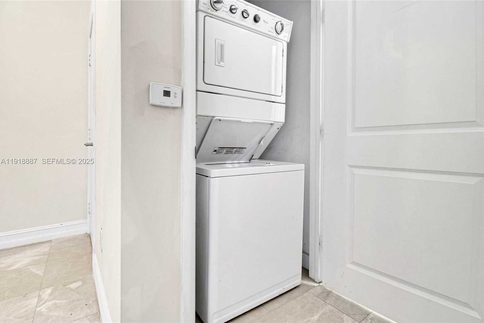 Small Image of 1945 SOUTH OCEAN DR #1410, Hallandale Beach Number 14