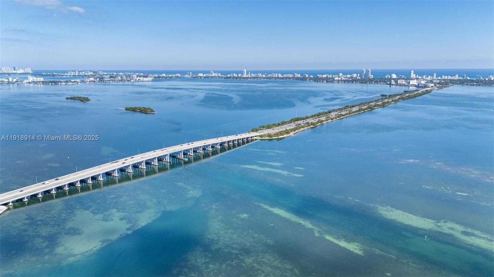 Small Image of 665 NORTH EAST 25TH ST #1805, Miami Number 65