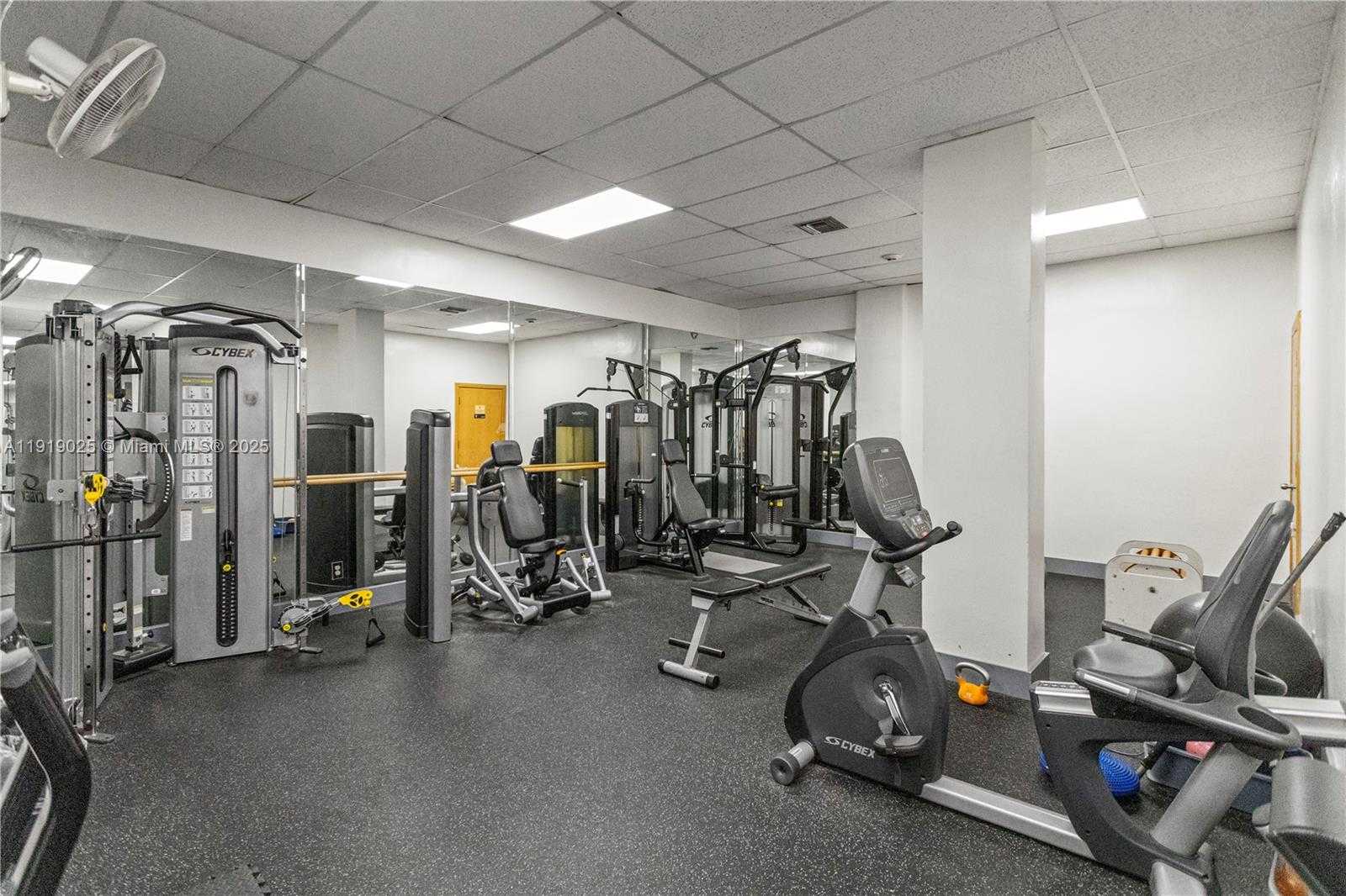 Small Image of 3800 SOUTH OCEAN DR #306, Hollywood Number 16