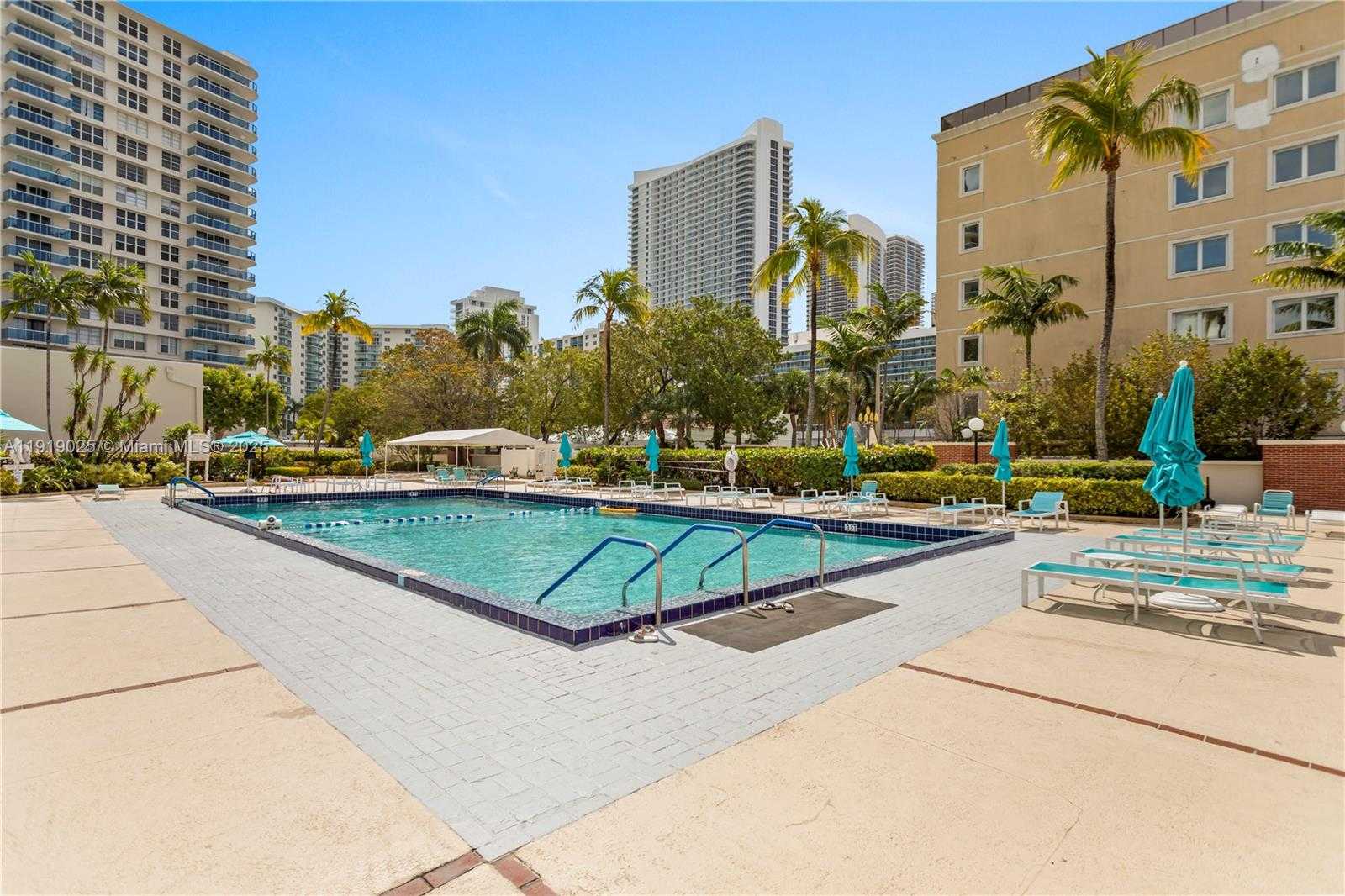 Small Image of 3800 SOUTH OCEAN DR #306, Hollywood Number 25