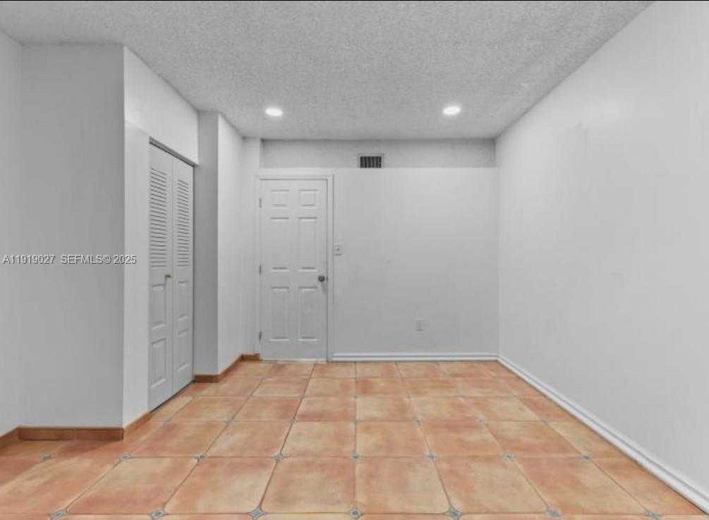 Small Image of 4850 SOUTH WEST 63RD TER #232, Davie Number 23