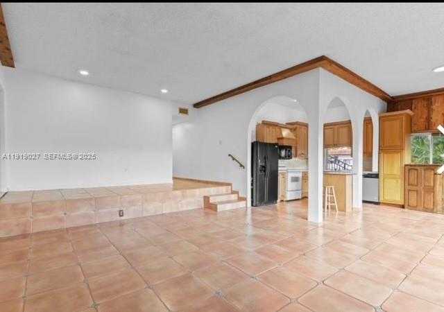 Small Image of 4850 SOUTH WEST 63RD TER #232, Davie Number 4