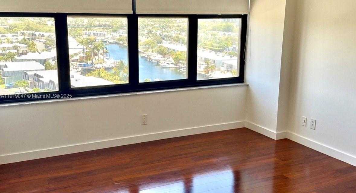 Small Image of 2500 PARKVIEW DR #1109, Hallandale Beach Number 12