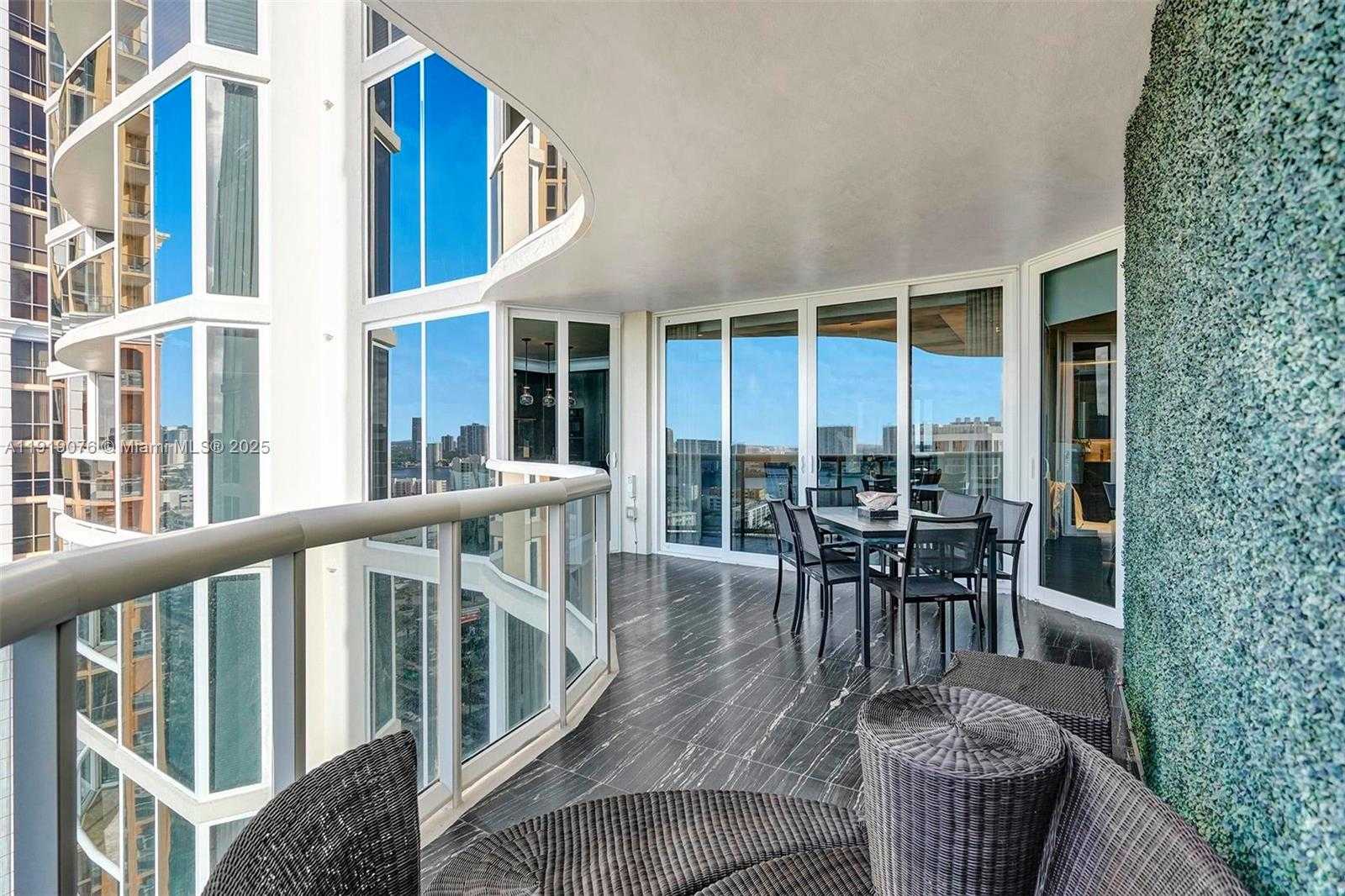 Small Image of 17555 COLLINS AVE #2107, Sunny Isles Beach Number 23