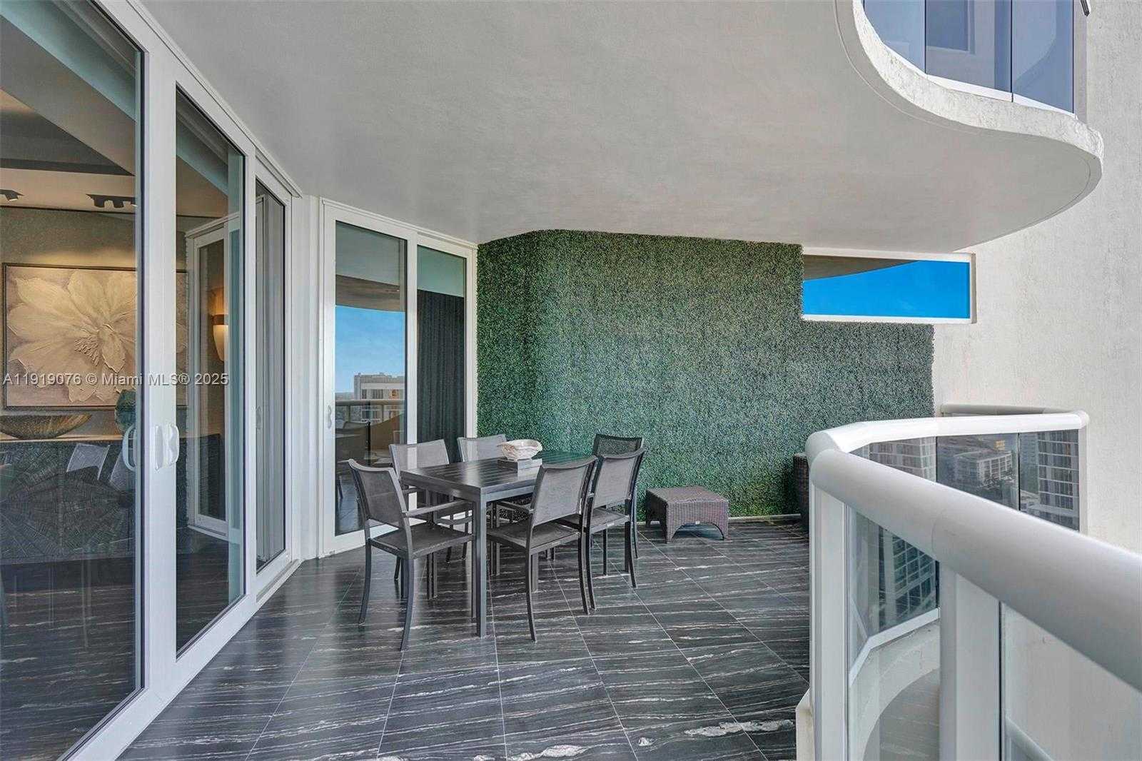 Small Image of 17555 COLLINS AVE #2107, Sunny Isles Beach Number 24