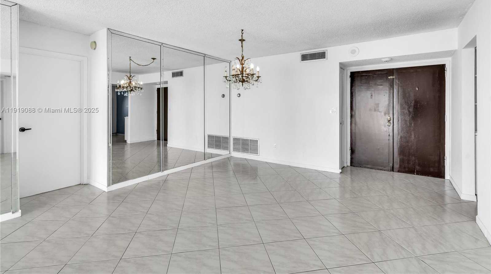 Small Image of 1420 BRICKELL BAY DR #608B, Miami Number 8