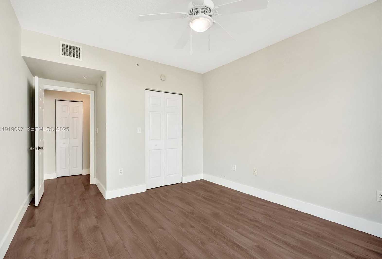 Small Image of 2000 NORTH BAYSHORE DR #605, Miami Number 21