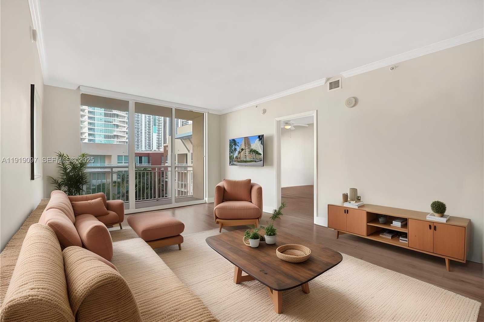 Small Image of 2000 NORTH BAYSHORE DR #605, Miami Number 4