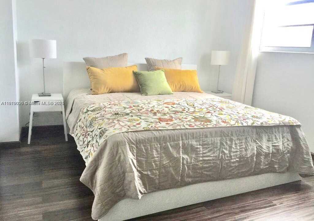 Small Image of 3801 SOUTH OCEAN DR #15P, Hollywood Number 11