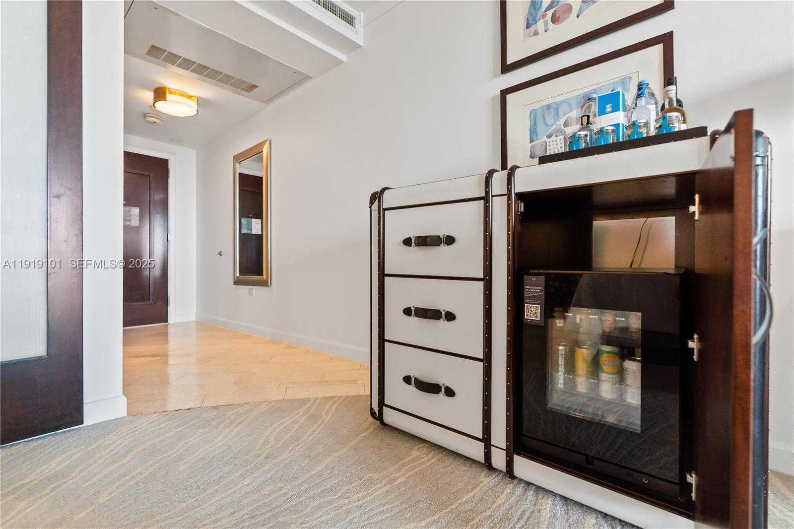 Small Image of 4391 COLLINS AVE #413, Miami Beach Number 19