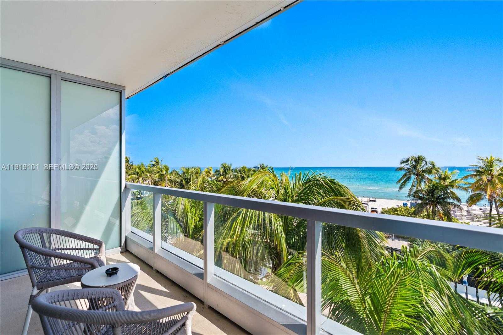 Small Image of 4391 COLLINS AVE #413, Miami Beach Number 3
