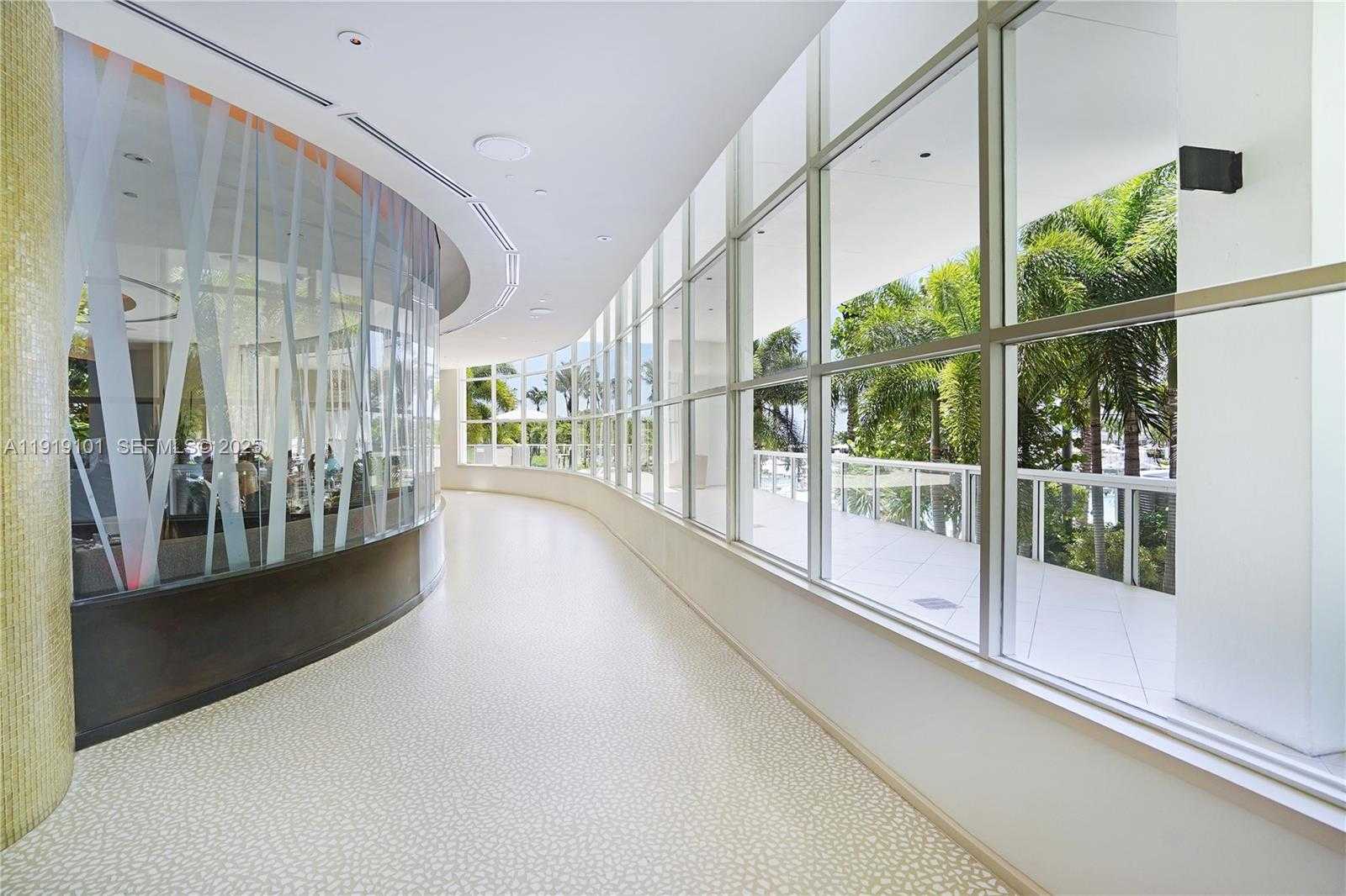 Small Image of 4391 COLLINS AVE #413, Miami Beach Number 55