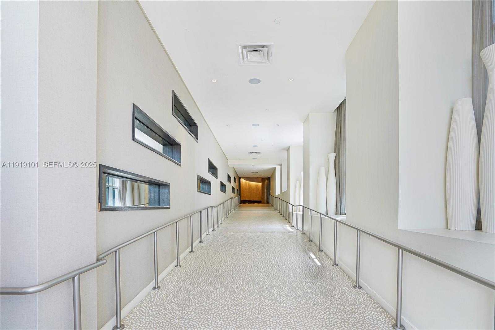 Small Image of 4391 COLLINS AVE #413, Miami Beach Number 56
