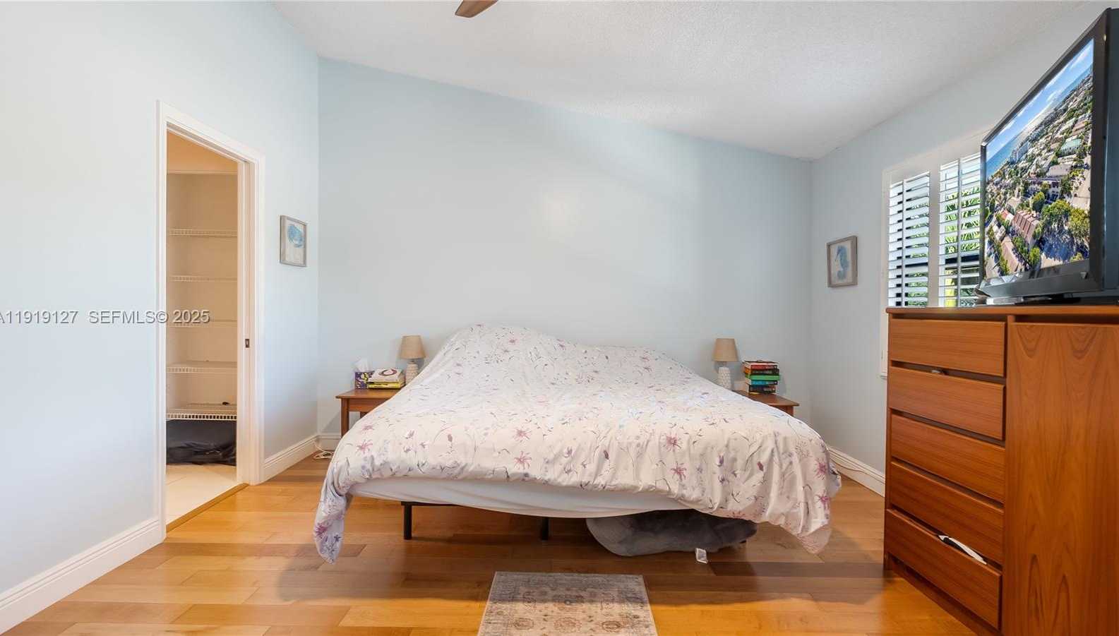 Small Image of 206 WASHINGTONIA AVE, Lauderdale By The Sea Number 22