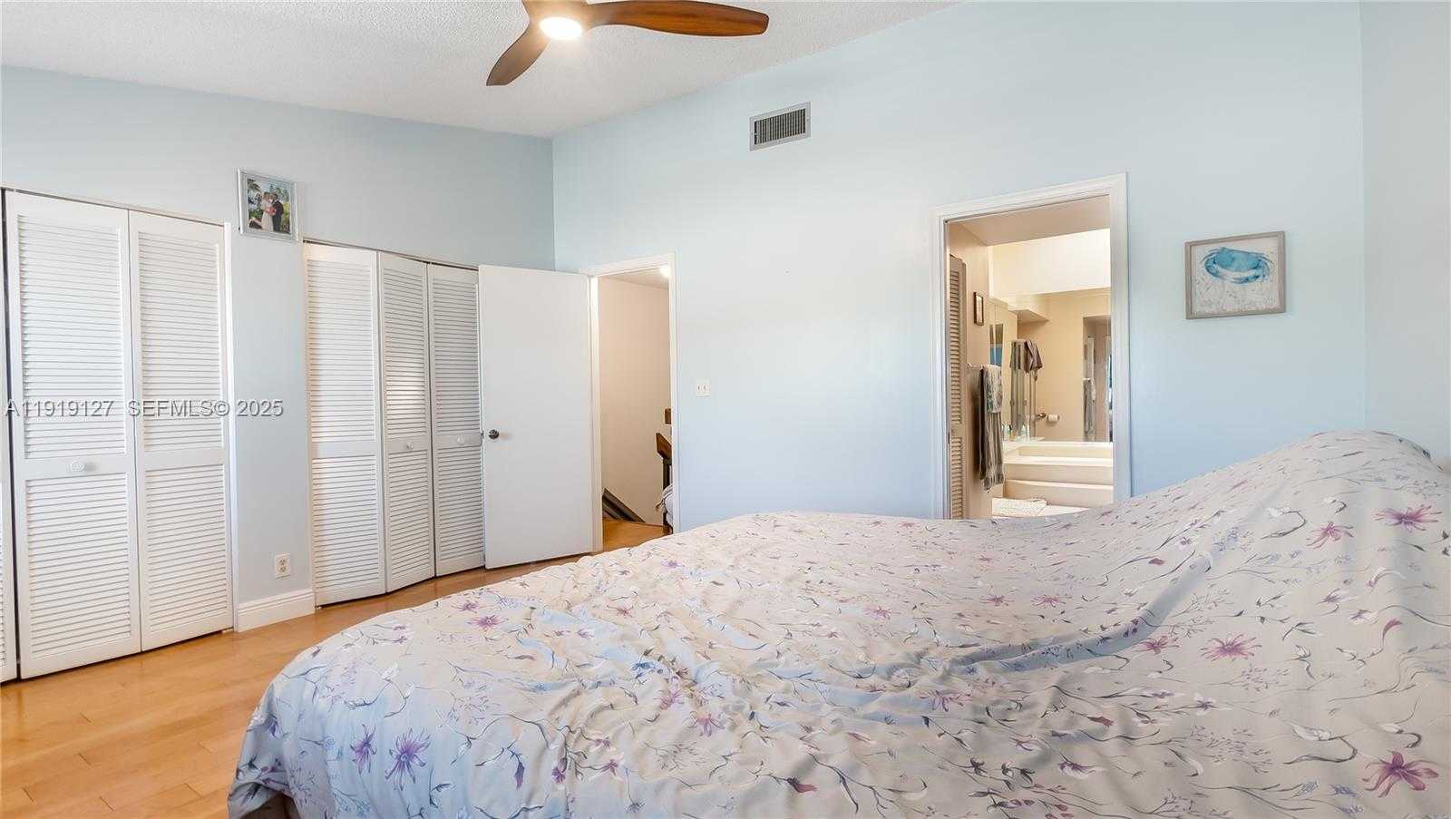 Small Image of 206 WASHINGTONIA AVE, Lauderdale By The Sea Number 23