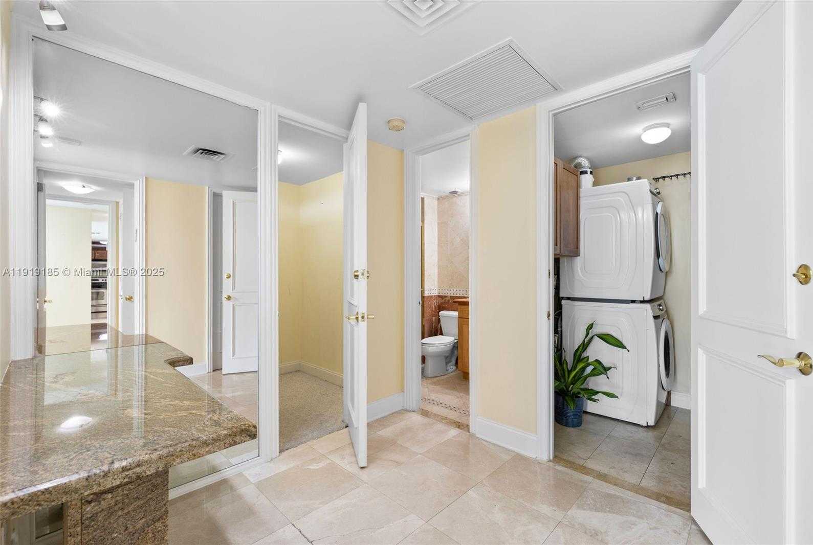 Small Image of 5055 COLLINS AVE #6M, Miami Beach Number 18