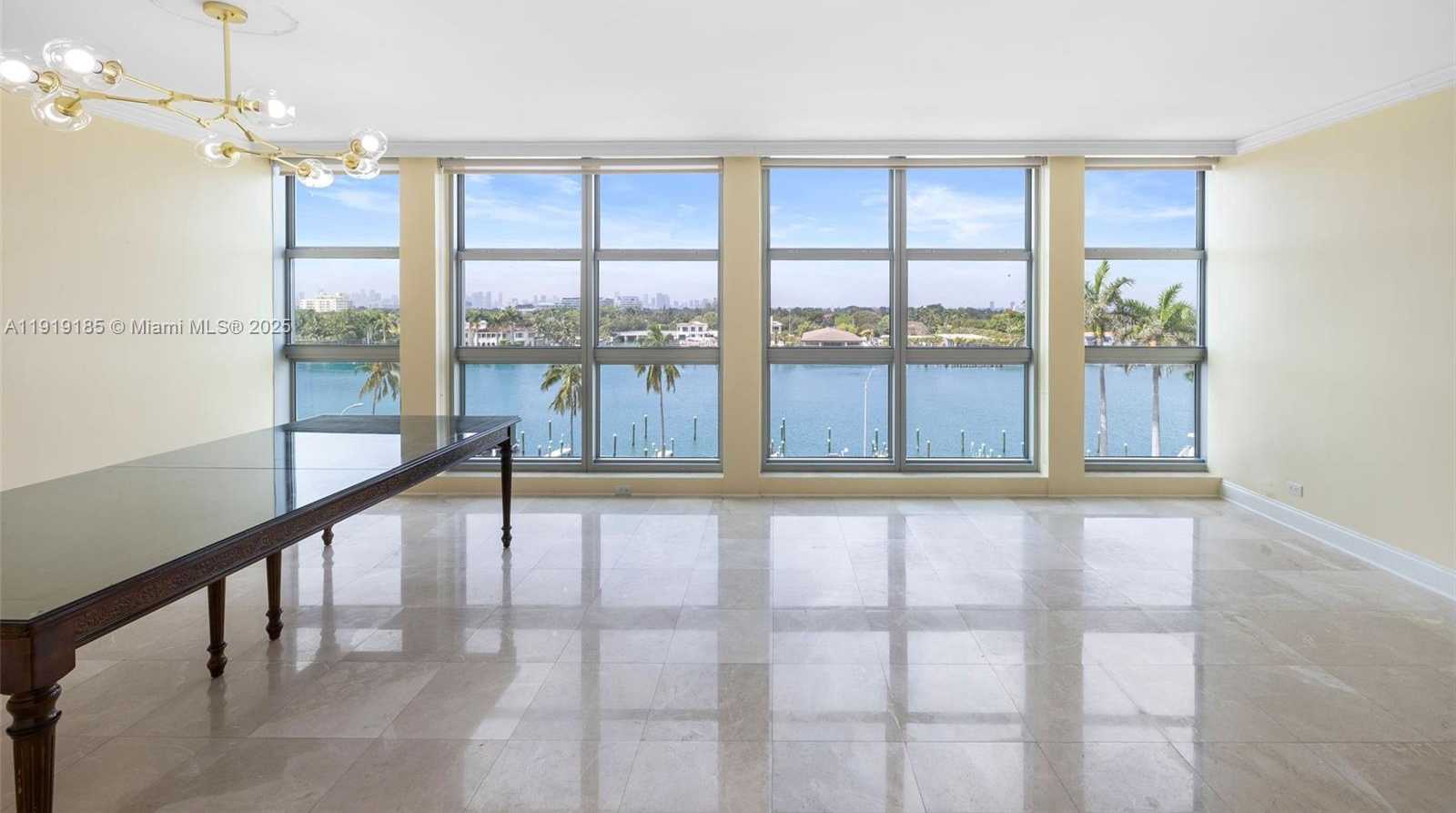 Small Image of 5055 COLLINS AVE #6M, Miami Beach Number 4