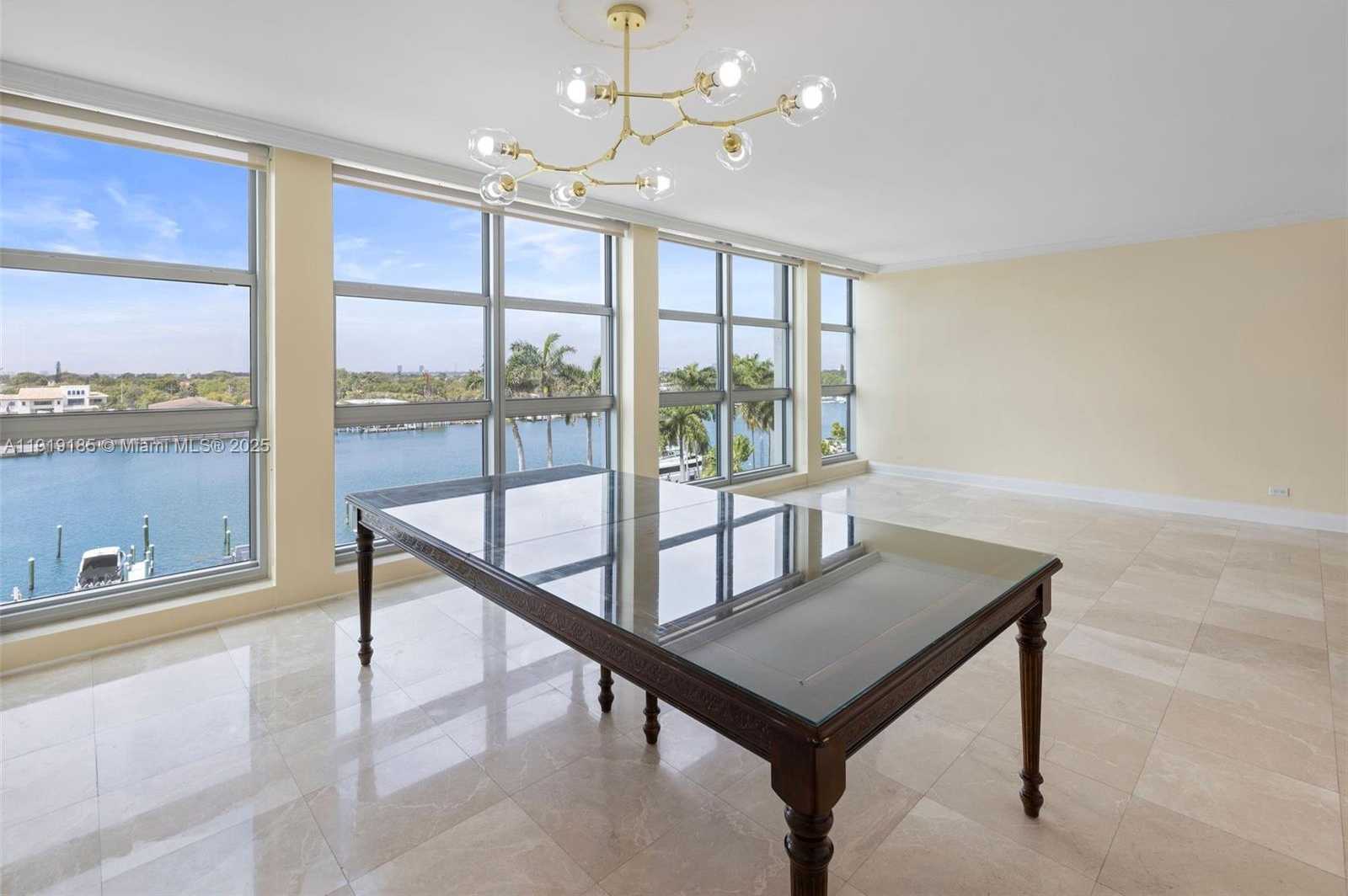 Small Image of 5055 COLLINS AVE #6M, Miami Beach Number 5