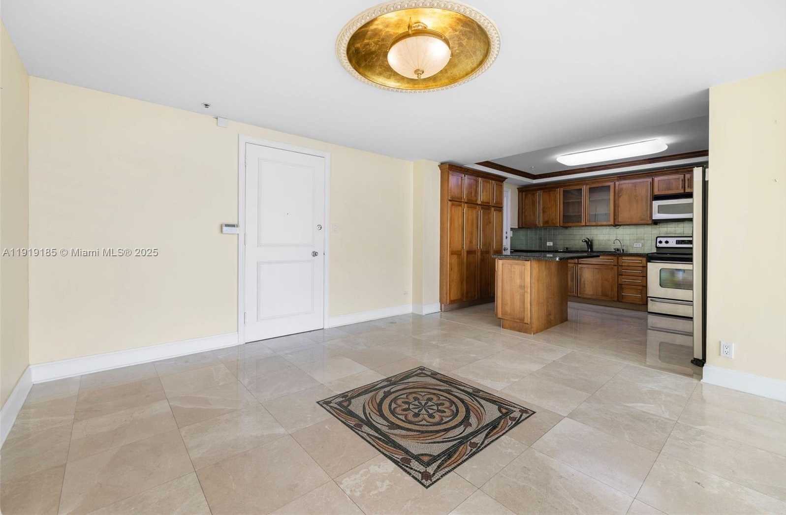 Small Image of 5055 COLLINS AVE #6M, Miami Beach Number 7