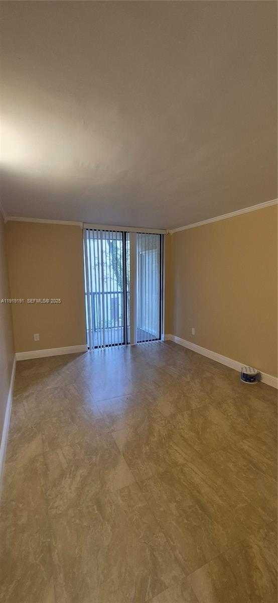 Small Image of 14401 NORTH KENDALL DR #205N, Miami Number 20