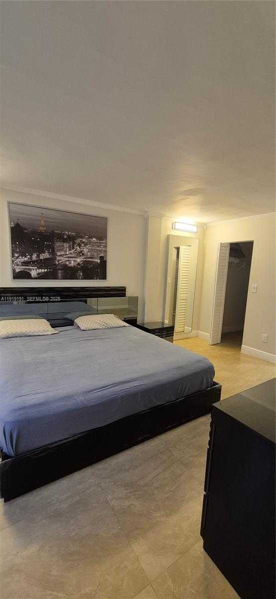 Small Image of 14401 NORTH KENDALL DR #205N, Miami Number 8