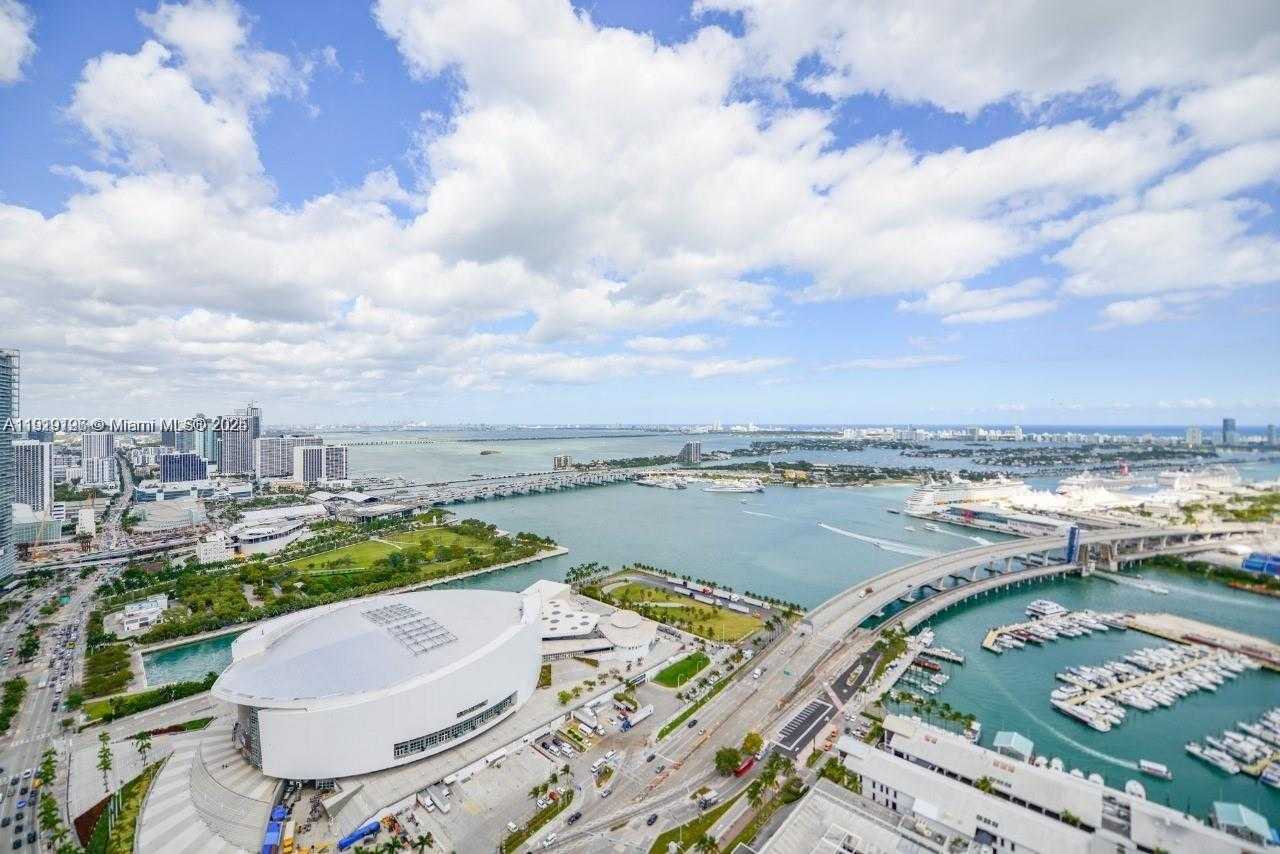 Small Image of 398 NORTH EAST 5TH ST #4210, Miami Number 2