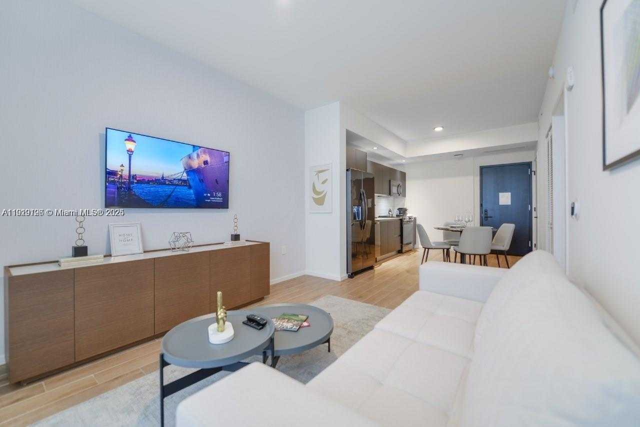 Small Image of 398 NORTH EAST 5TH ST #4210, Miami Number 6