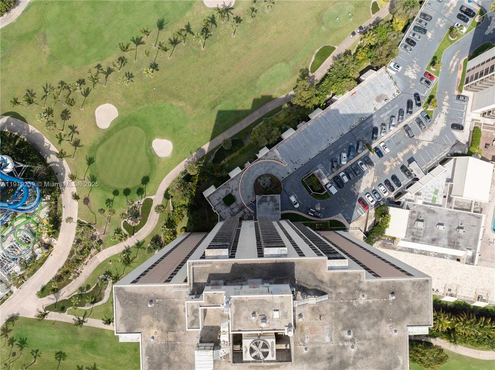 Imagen de Pequeño Objeto