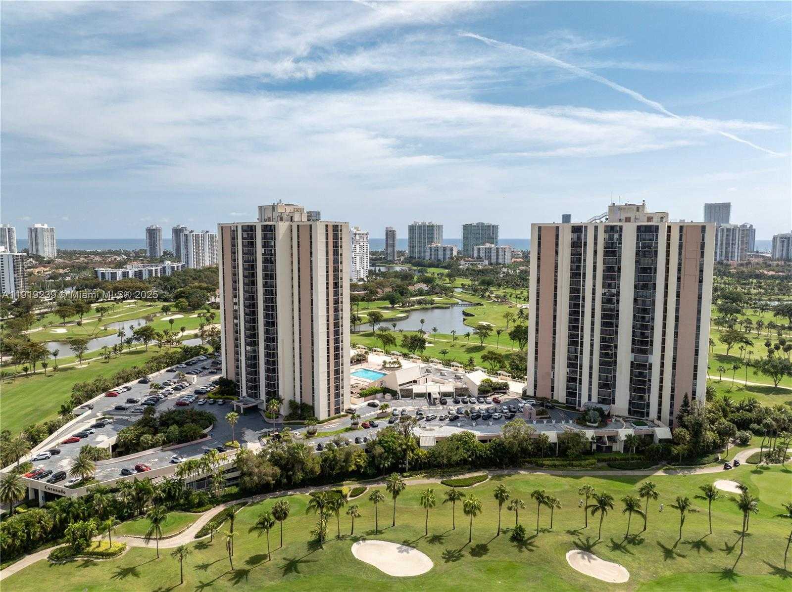 Imagen de Pequeño Objeto