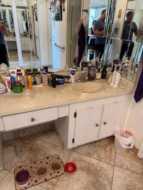 Imagen de Pequeño Objeto