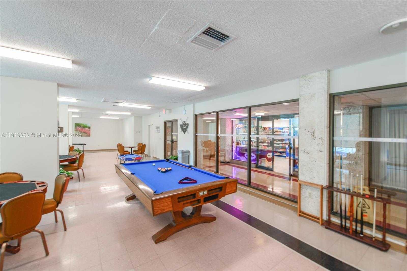 Small Image of 1985 SOUTH OCEAN DR #6J, Hallandale Beach Number 29