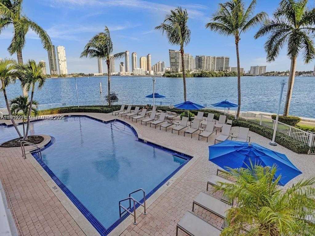 Small Image of 3370 HIDDEN BAY DR #511, Aventura Number 21