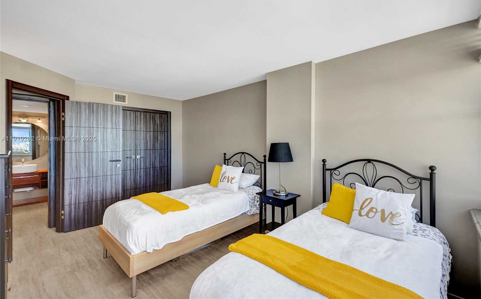 Small Image of 2301 SOUTH OCEAN DR #1204, Hollywood Number 13