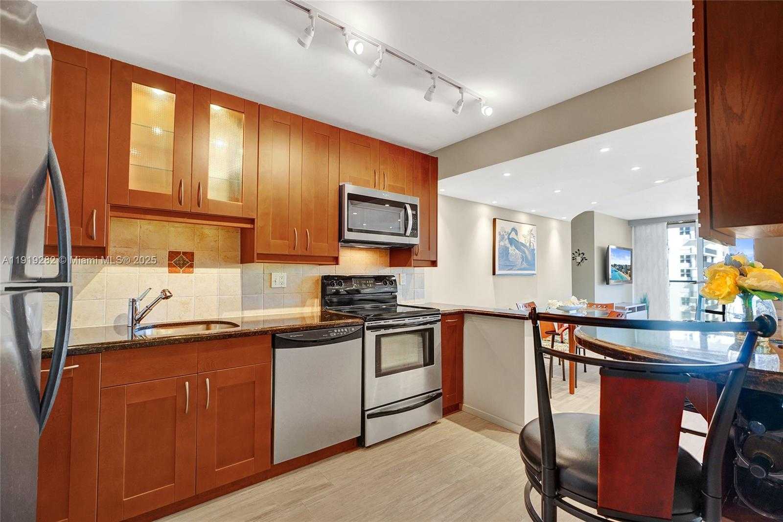 Small Image of 2301 SOUTH OCEAN DR #1204, Hollywood Number 7