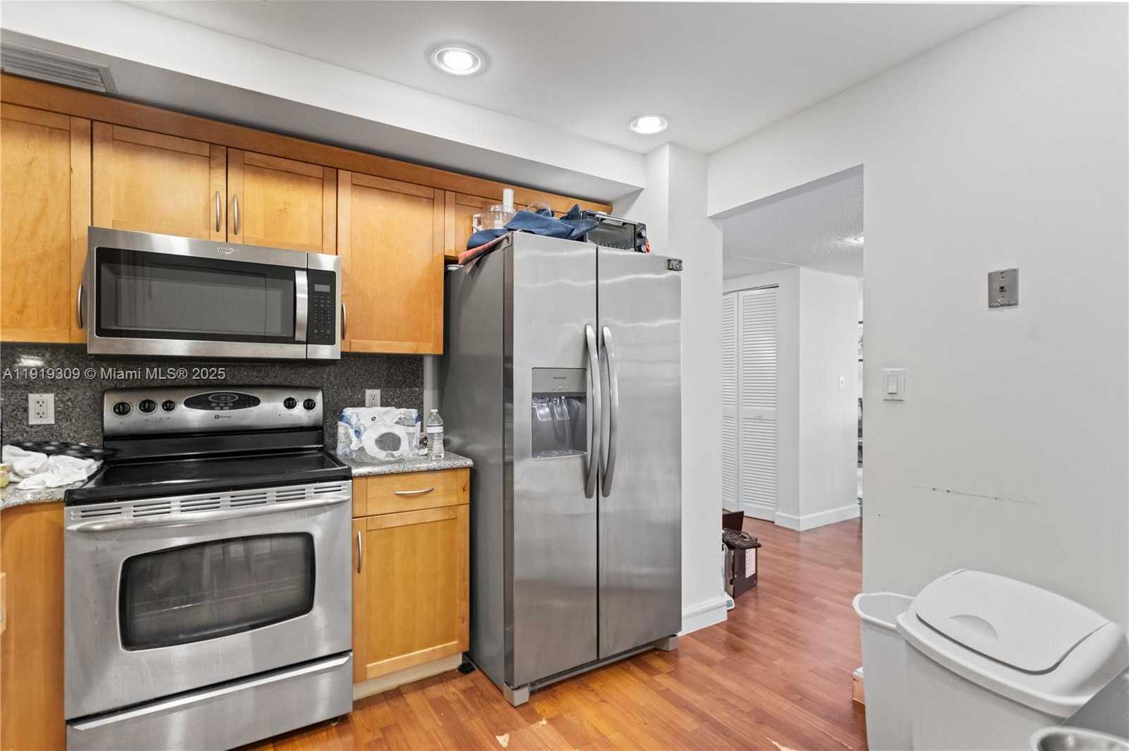 Small Image of 1980 SOUTH OCEAN DR #8Q, Hallandale Beach Number 35