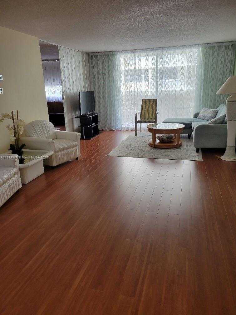 Small Image of 1833 SOUTH OCEAN DR #307, Hallandale Beach Number 6