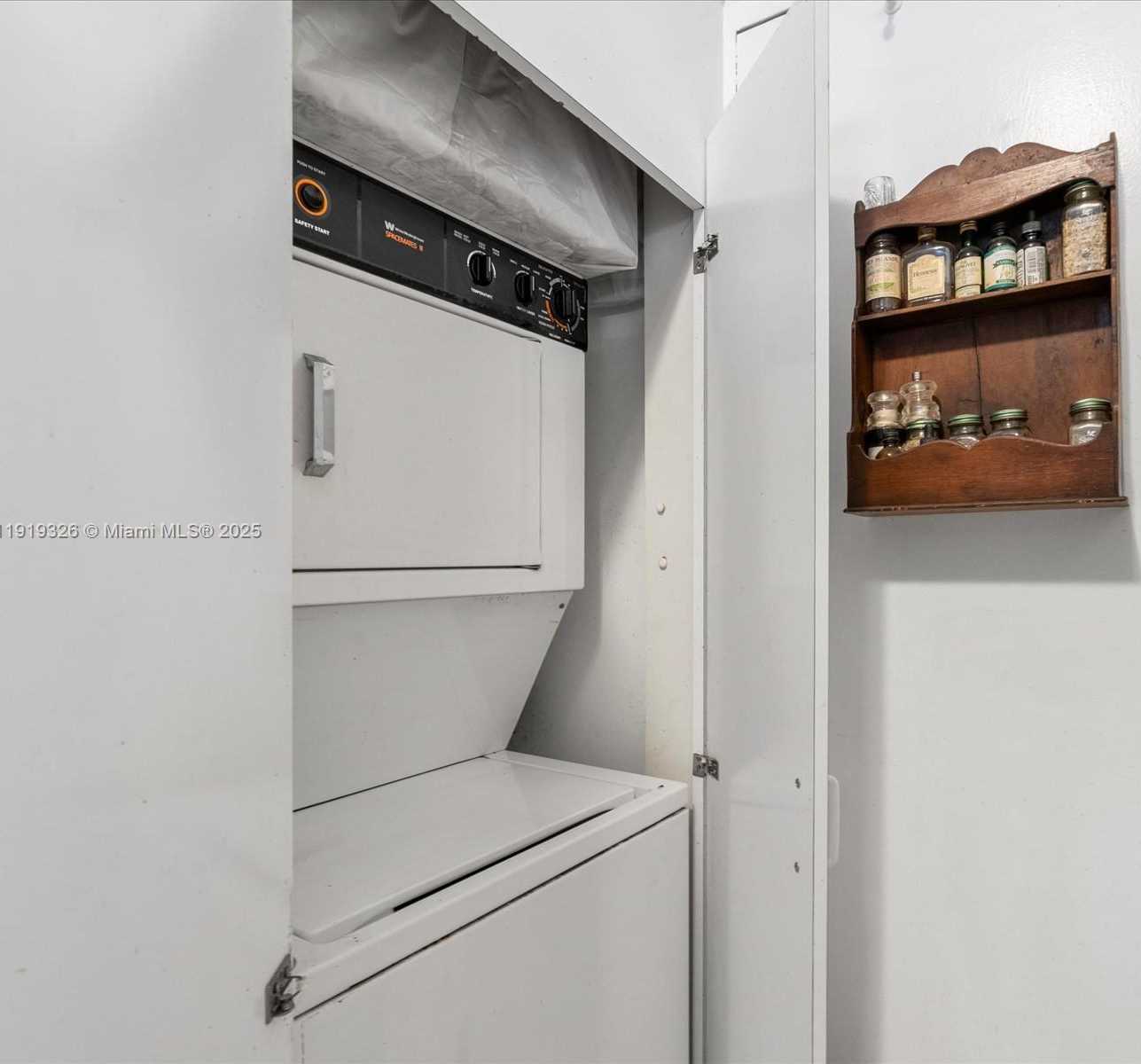 Small Image of 100 LINCOLN RD #423, Miami Beach Number 23