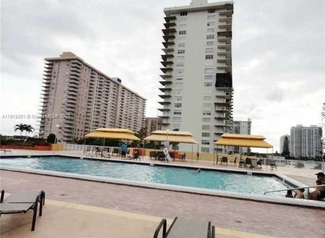 Small Image of 231 174TH ST #1701, Sunny Isles Beach Number 2