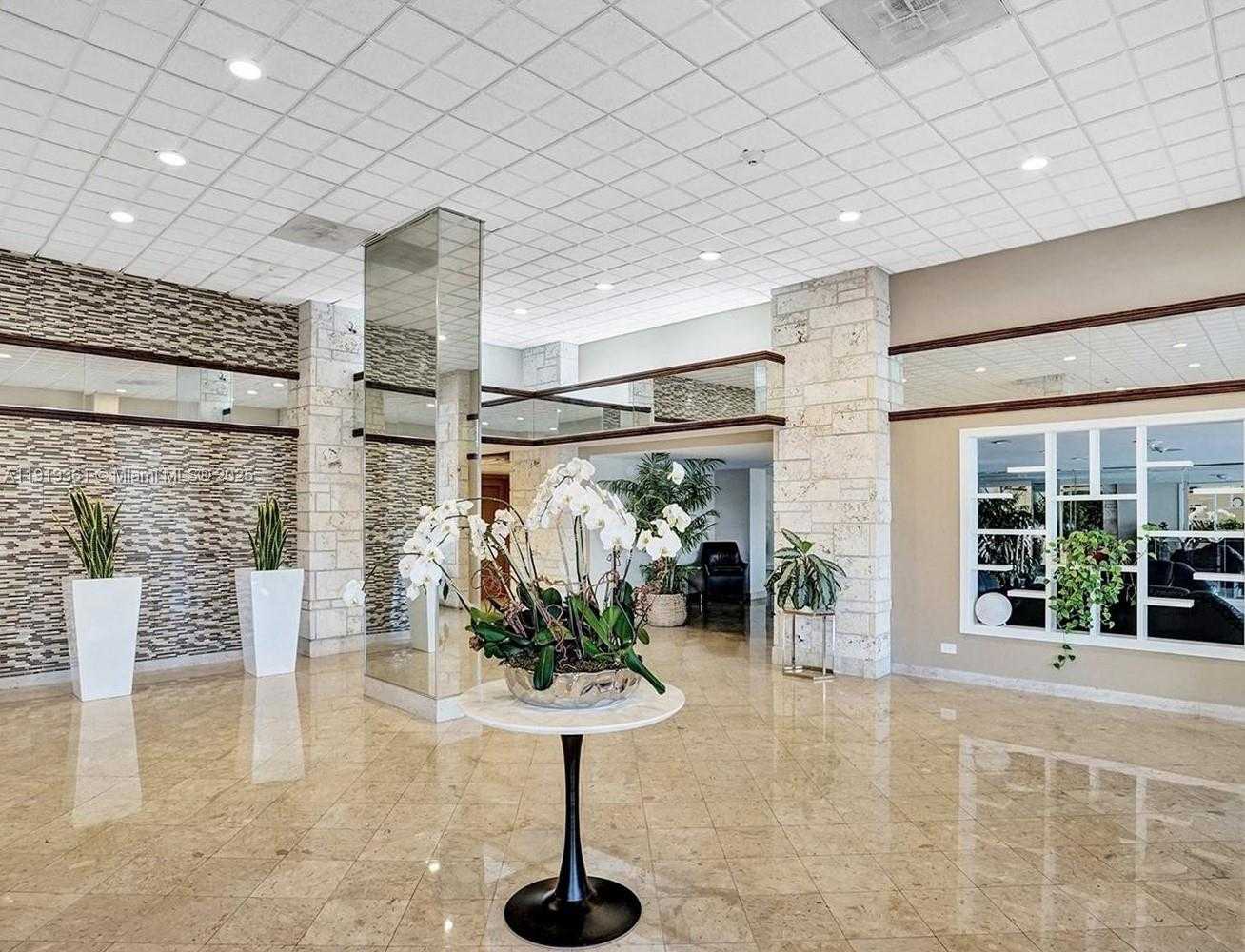 Small Image of 231 174TH ST #1701, Sunny Isles Beach Number 4