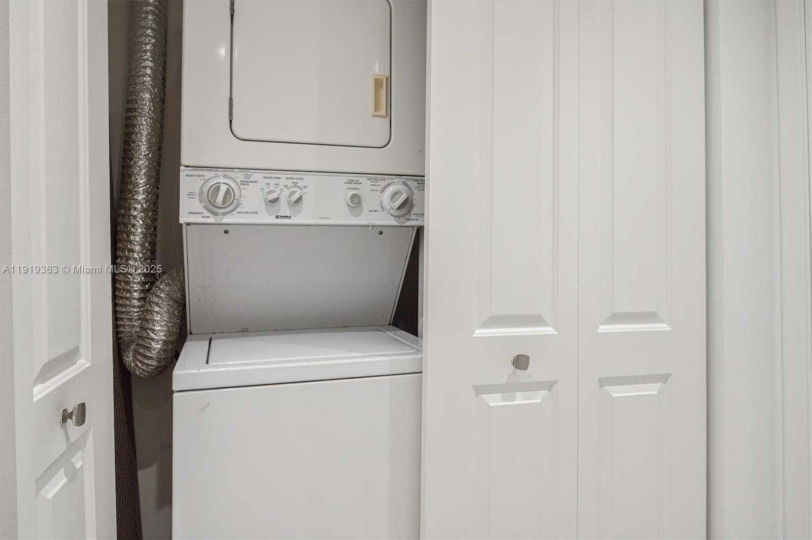 Small Image of 12600 SOUTH WEST 5TH CT #104L, Pembroke Pines Number 12