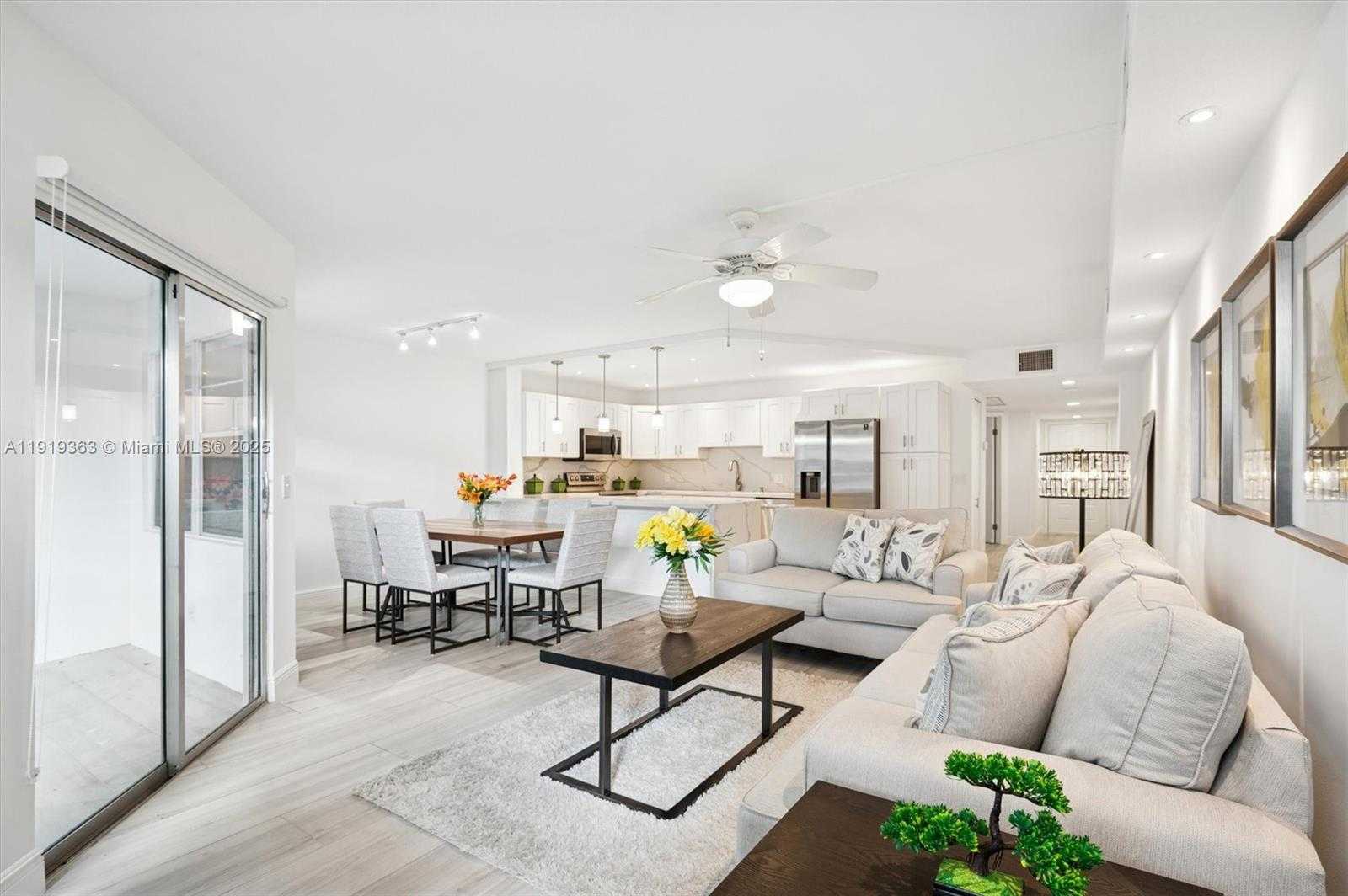 Small Image of 12600 SOUTH WEST 5TH CT #104L, Pembroke Pines Number 5