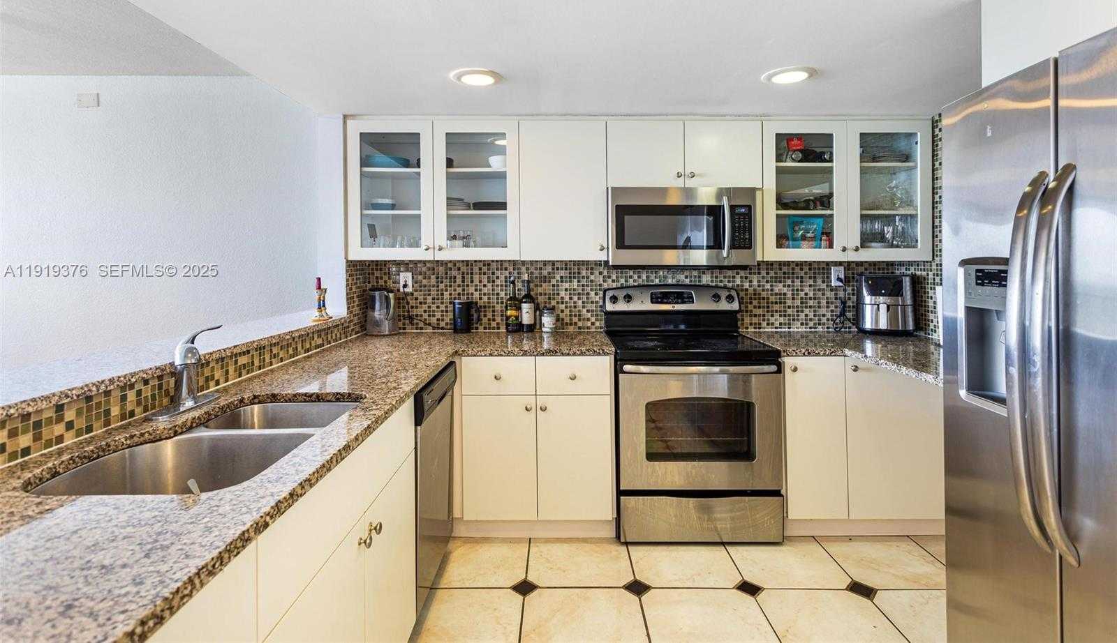 Small Image of 555 NORTH EAST 15TH ST #15B, Miami Number 8