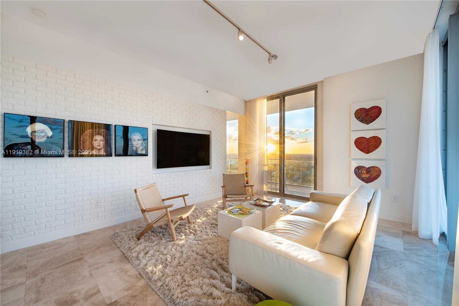 Small Image of 3470 EAST COAST AVE #H2504, Miami Number 3