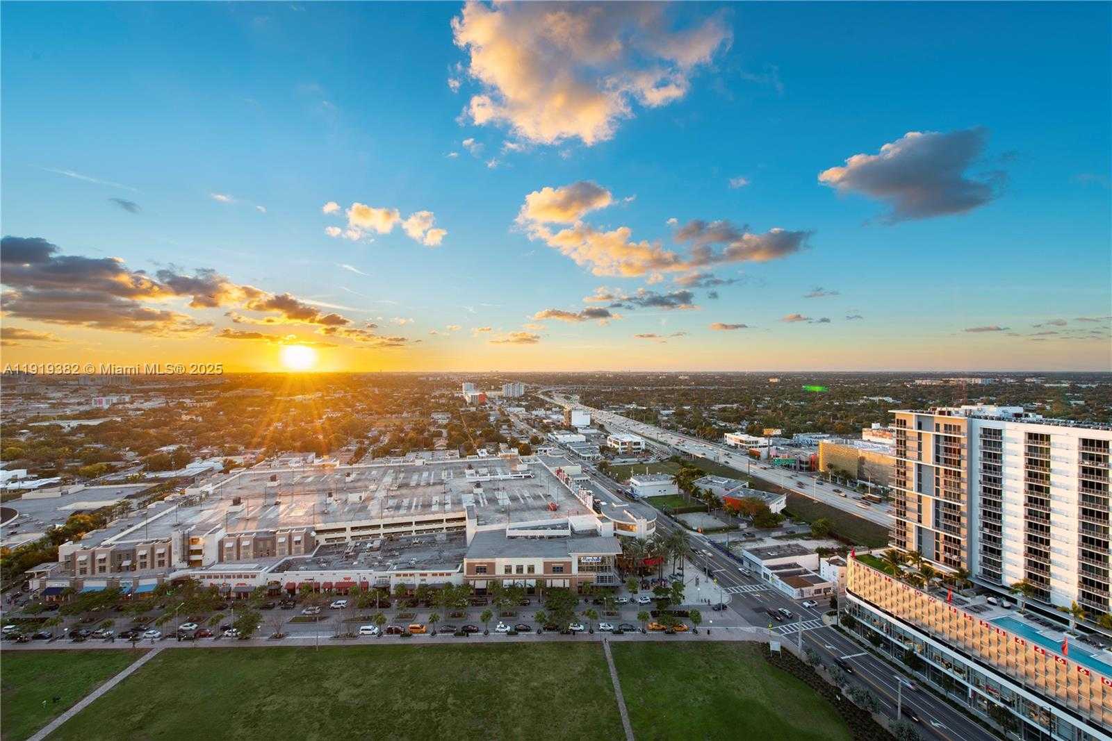 Small Image of 3470 EAST COAST AVE #H2504, Miami Number 34