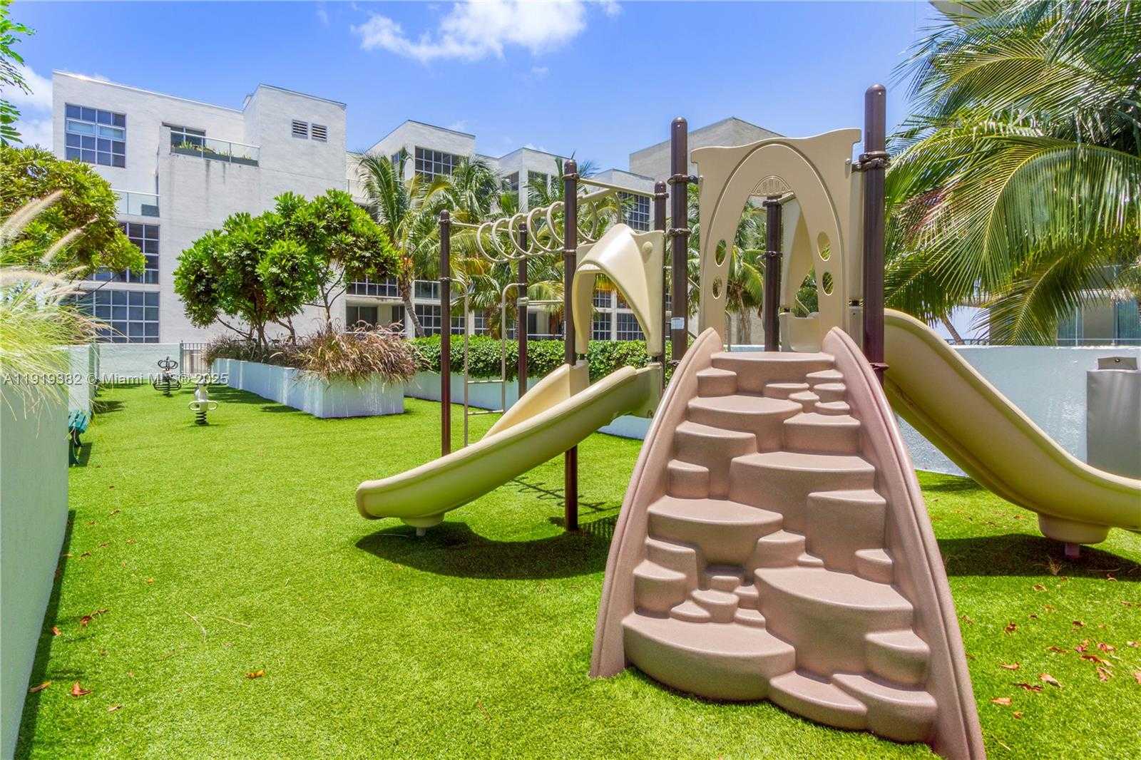 Small Image of 3470 EAST COAST AVE #H2504, Miami Number 35