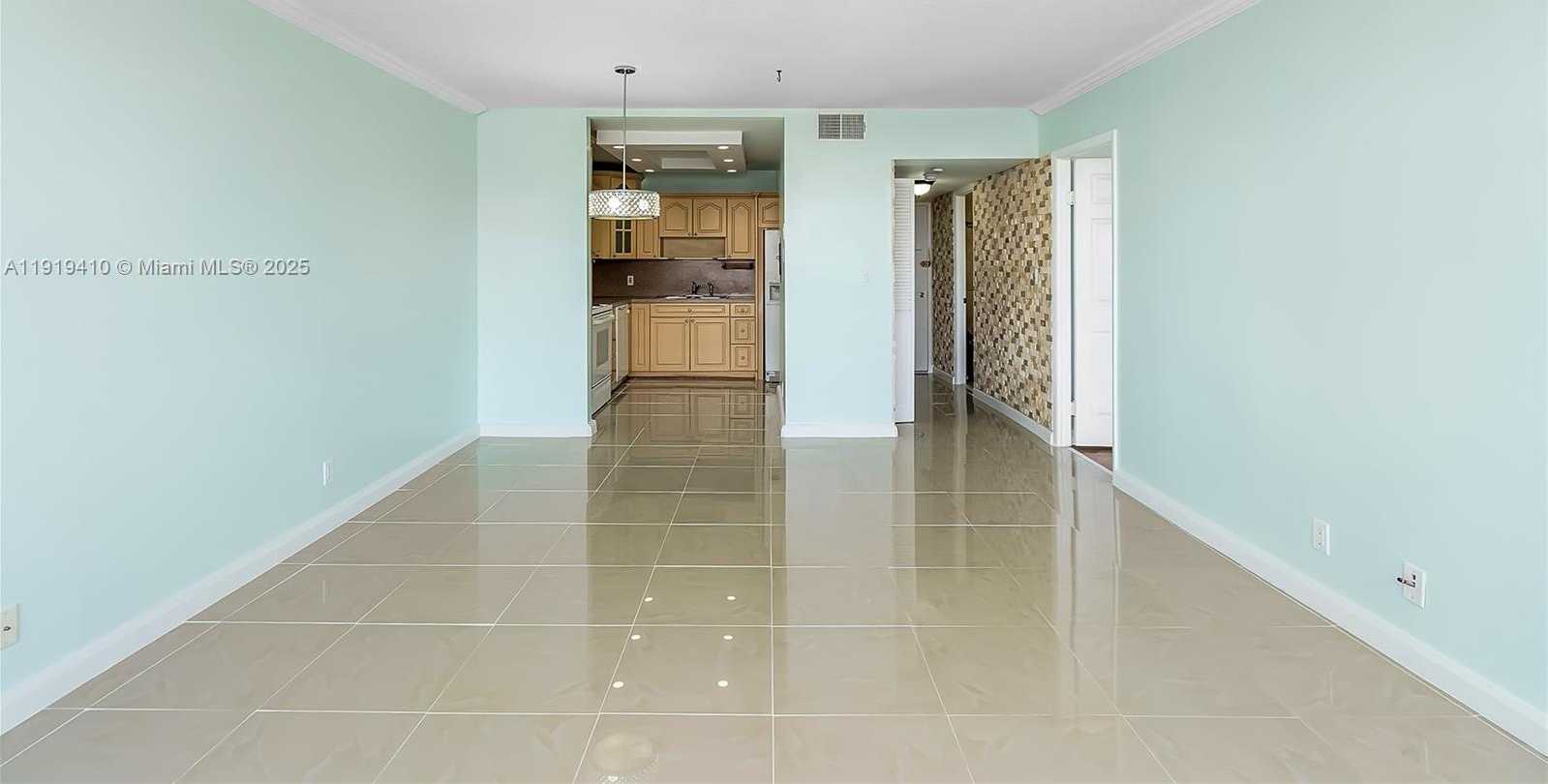 Small Image of 2025 NORTH EAST 164TH ST #907, North Miami Beach Number 10