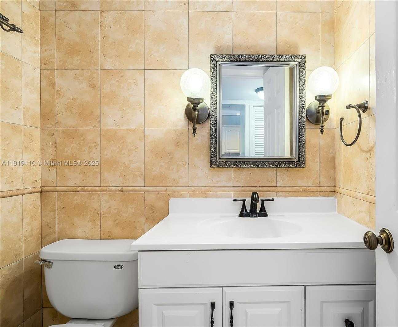 Small Image of 2025 NORTH EAST 164TH ST #907, North Miami Beach Number 18