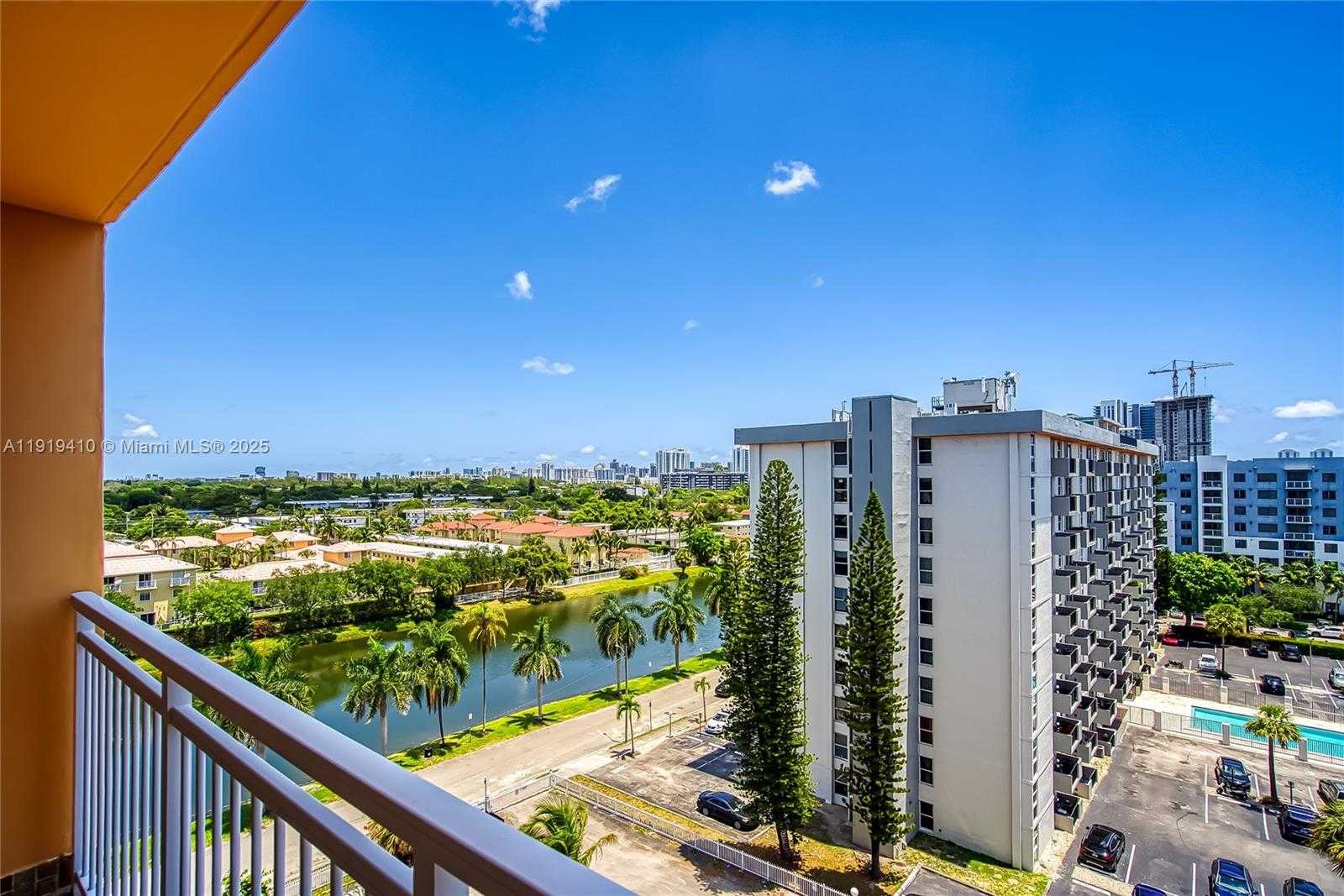 Small Image of 2025 NORTH EAST 164TH ST #907, North Miami Beach Number 6