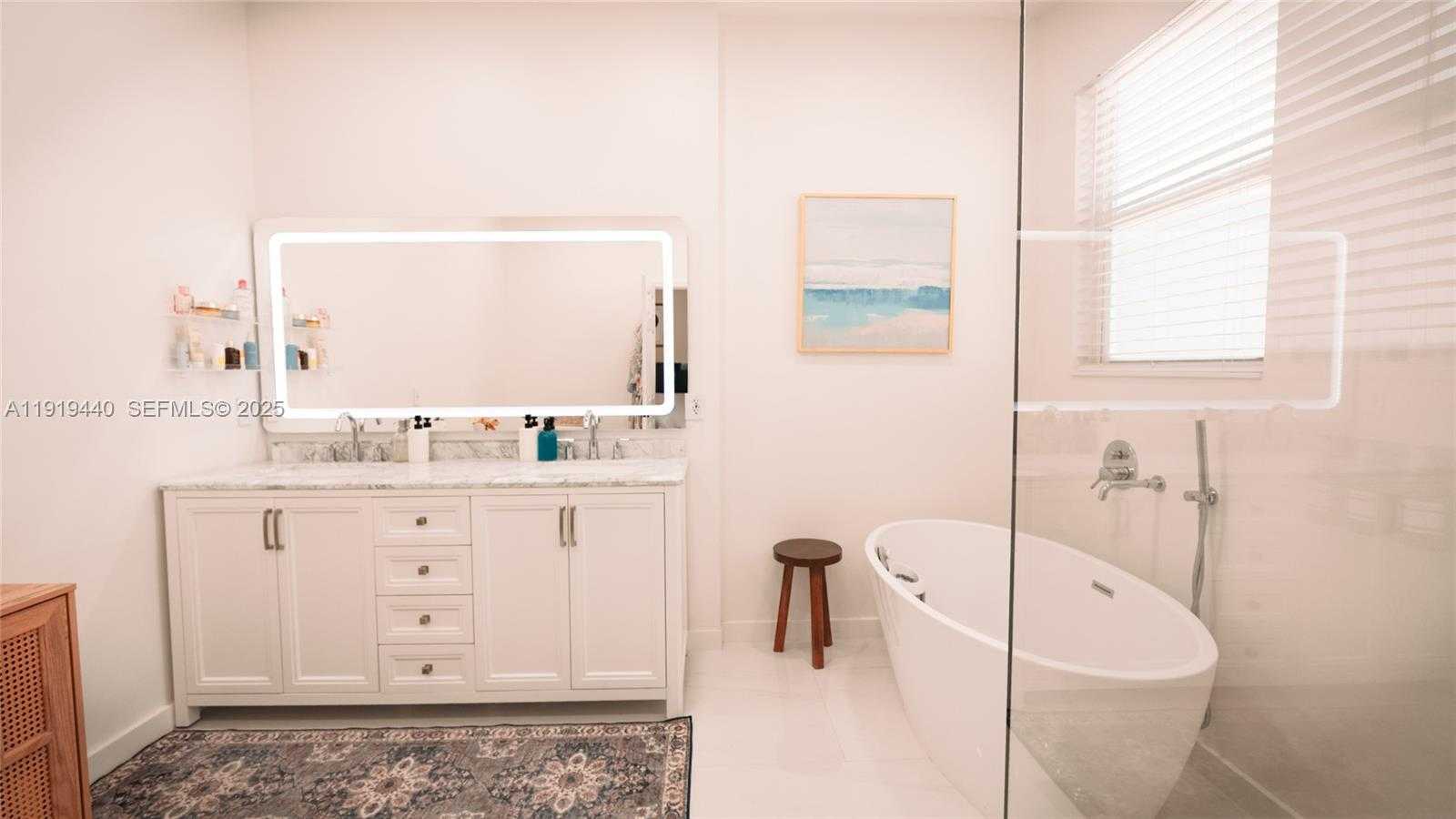 Small Image of 12791 SOUTH WEST 132ND TER, Miami Number 14